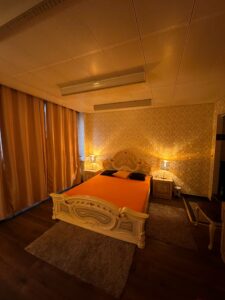 xoxo girls plainpalais27 -t PREPROD Salon Prestige X Geneva